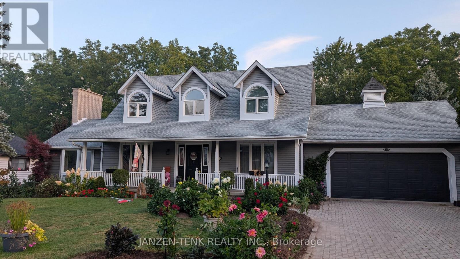 18 CARMAN STREET - Photo 3 of 50, Norwich (Norwich Town), Ontario