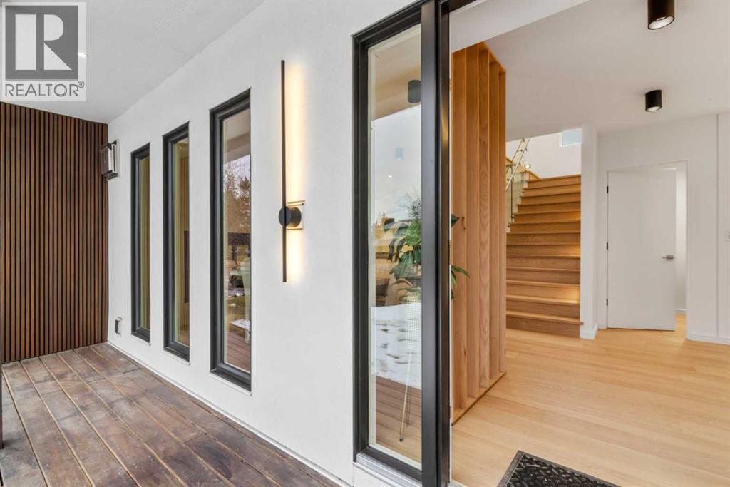 Single Family House for Sale in  Spruce Drive SW Spruce Cliff Calgary 