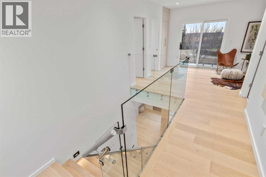 Single Family House for Sale in  Spruce Drive SW Spruce Cliff Calgary 