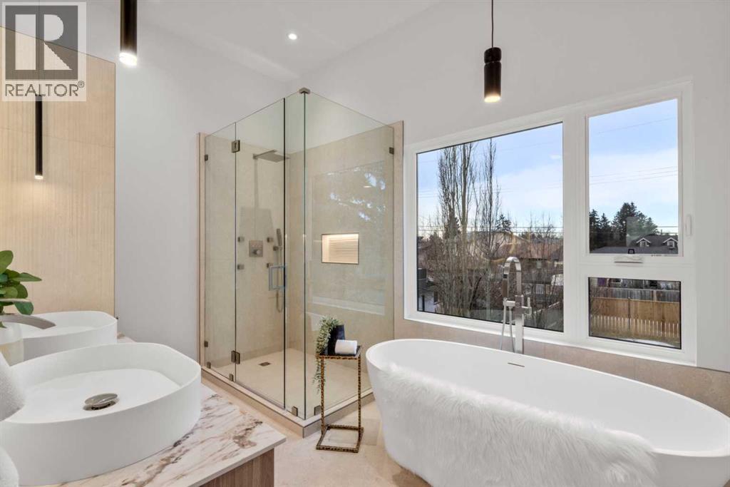 Single Family House for Sale in  Spruce Drive SW Spruce Cliff Calgary 