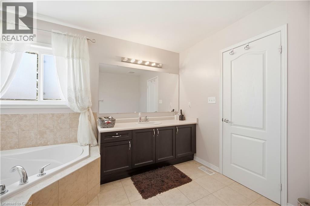 2325 BRIDLE ROAD - 29
