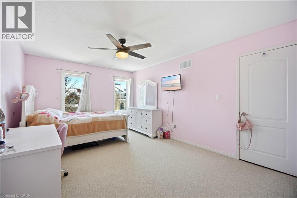 2325 BRIDLE ROAD - 34