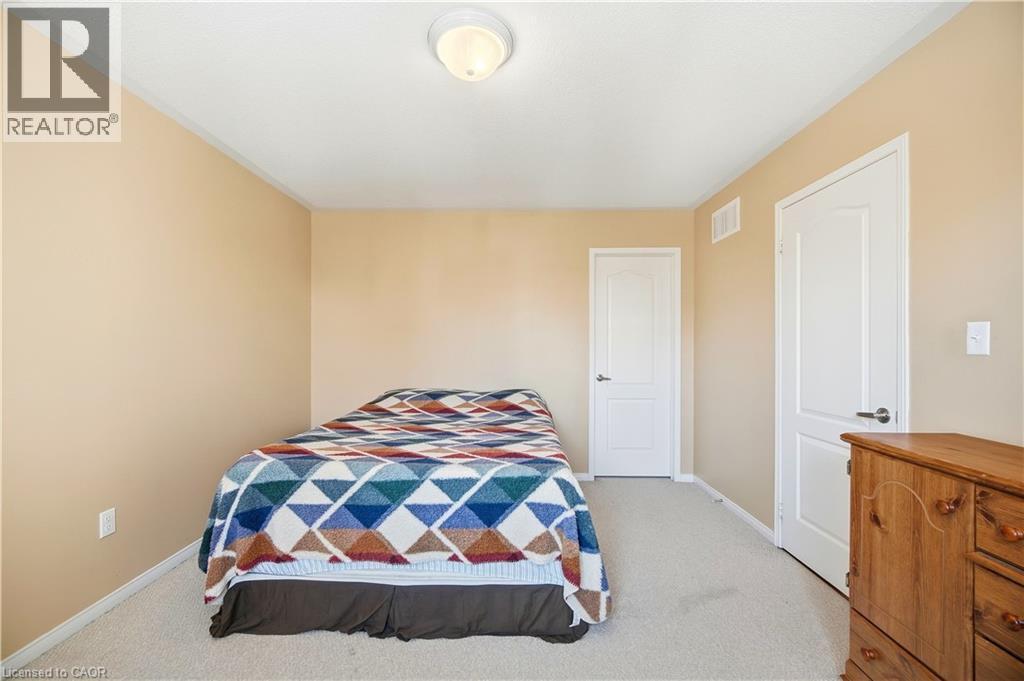 2325 BRIDLE ROAD - 36