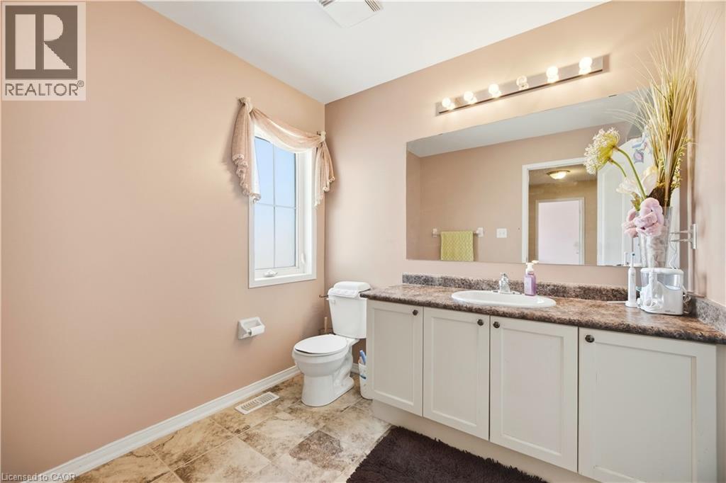 2325 BRIDLE ROAD - 40