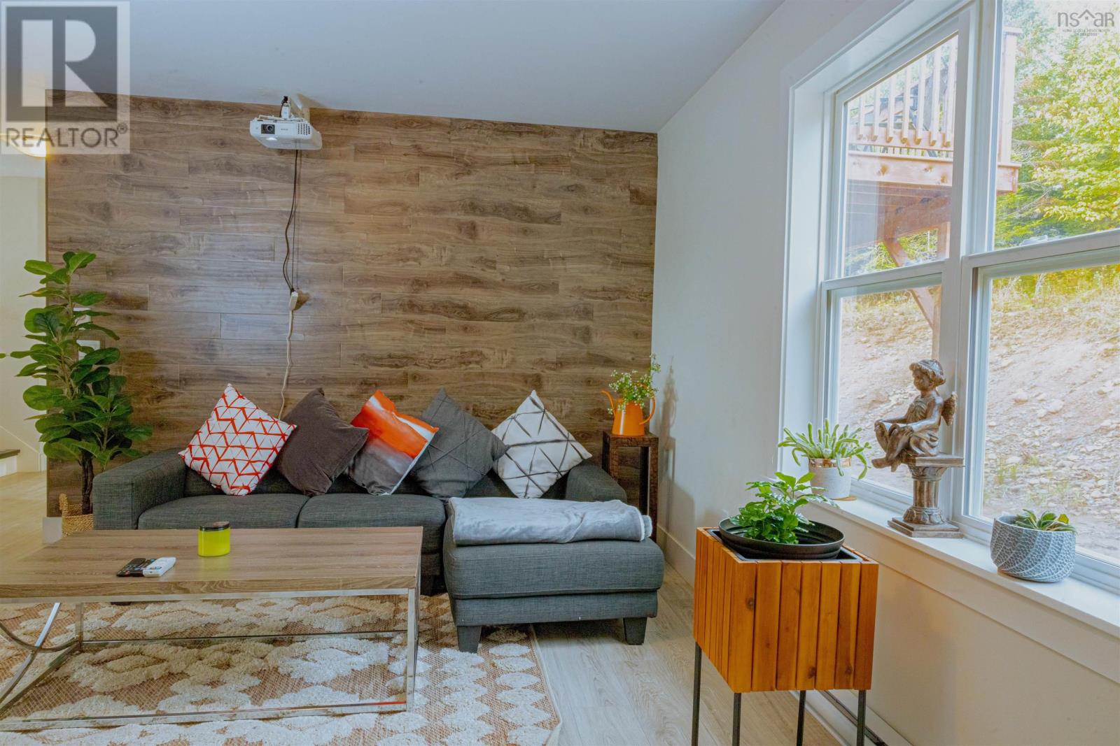 Property 15 of 17 of 115 Lindforest Court