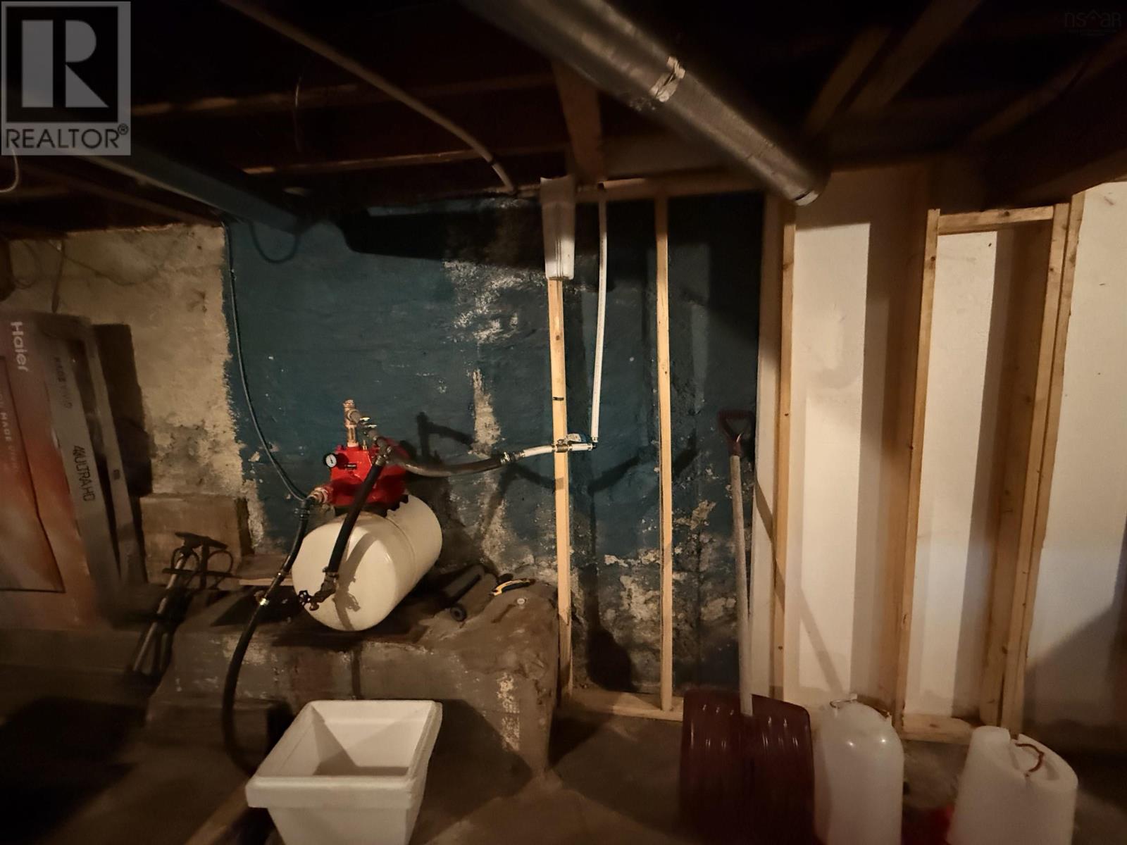 Property 36 of 38 of 972 Route 202