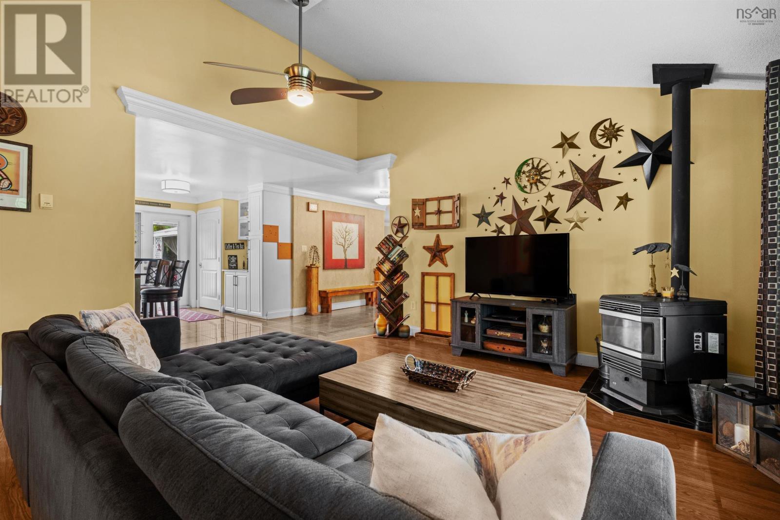 Property 25 of 47 of 349 St. Andrews Street