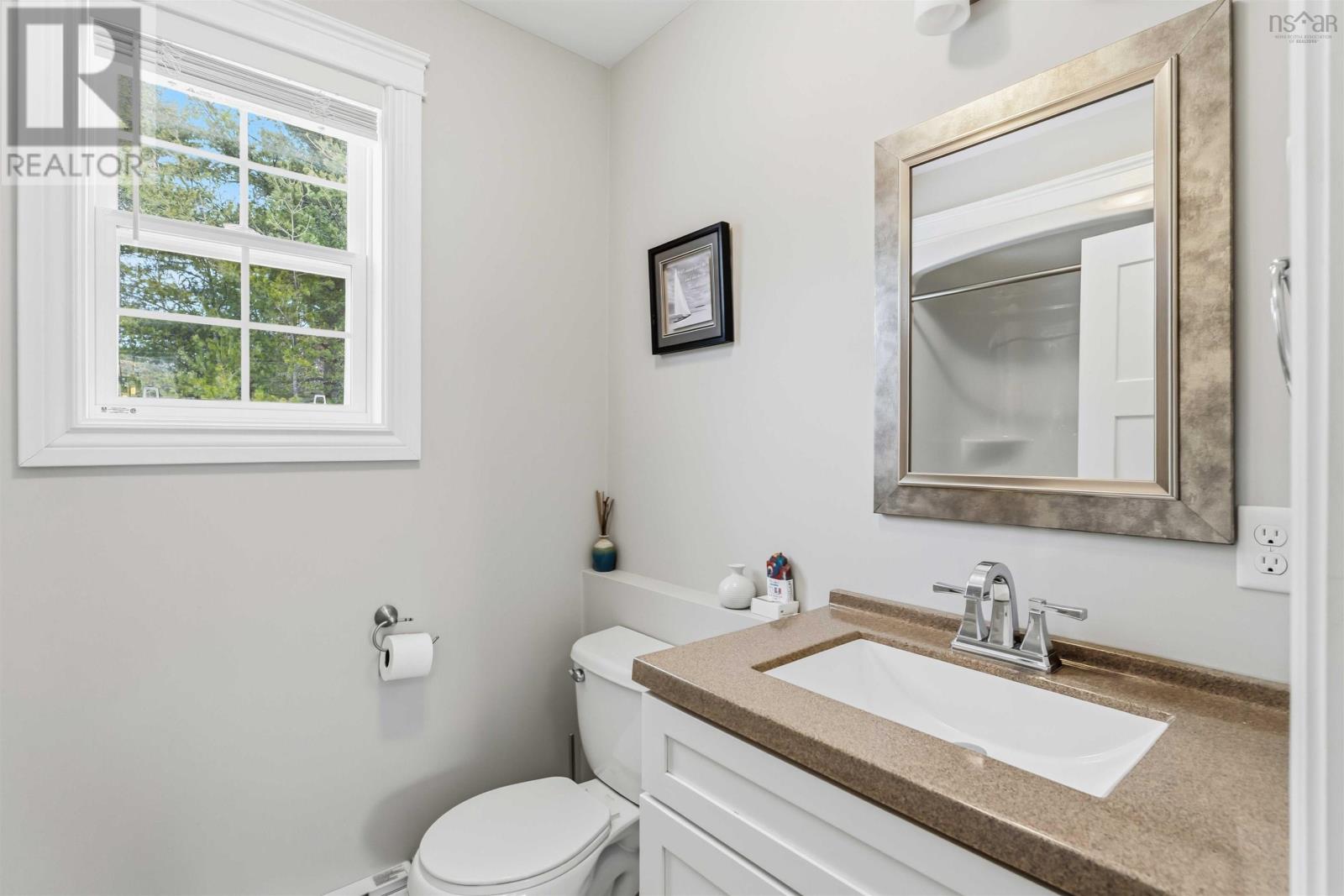 Property 35 of 51 of 164 Belle Drive