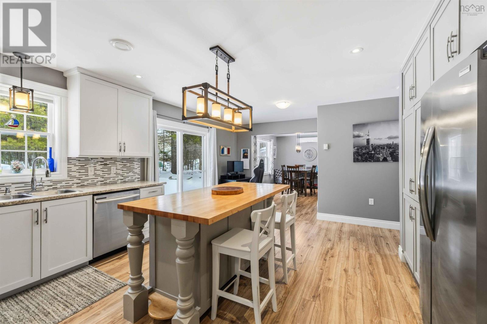 Property 14 of 51 of 164 Belle Drive