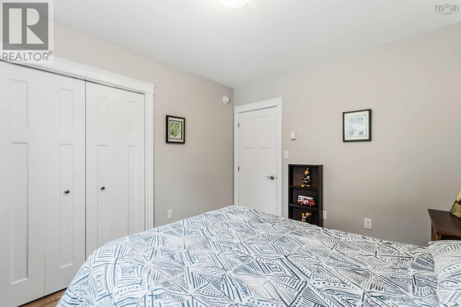 Property 39 of 51 of 164 Belle Drive