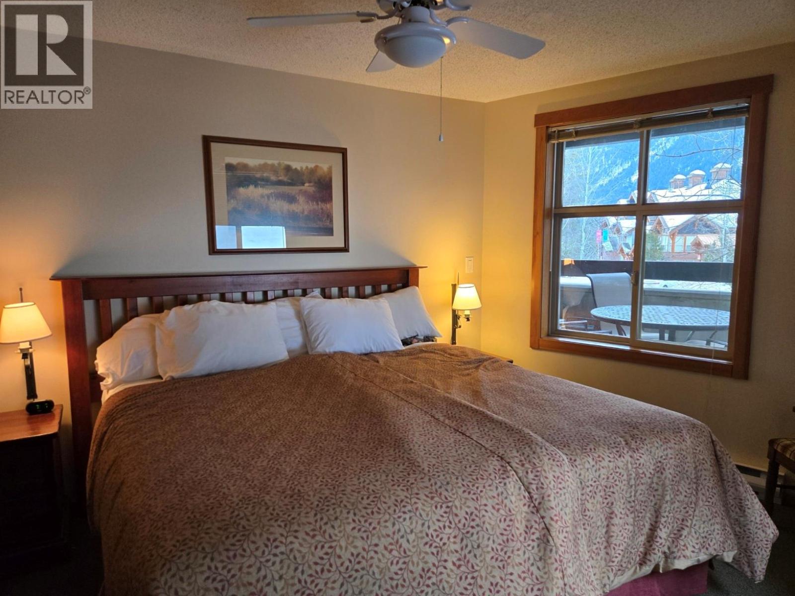 #114 2060 SUMMIT DRIVE - 17