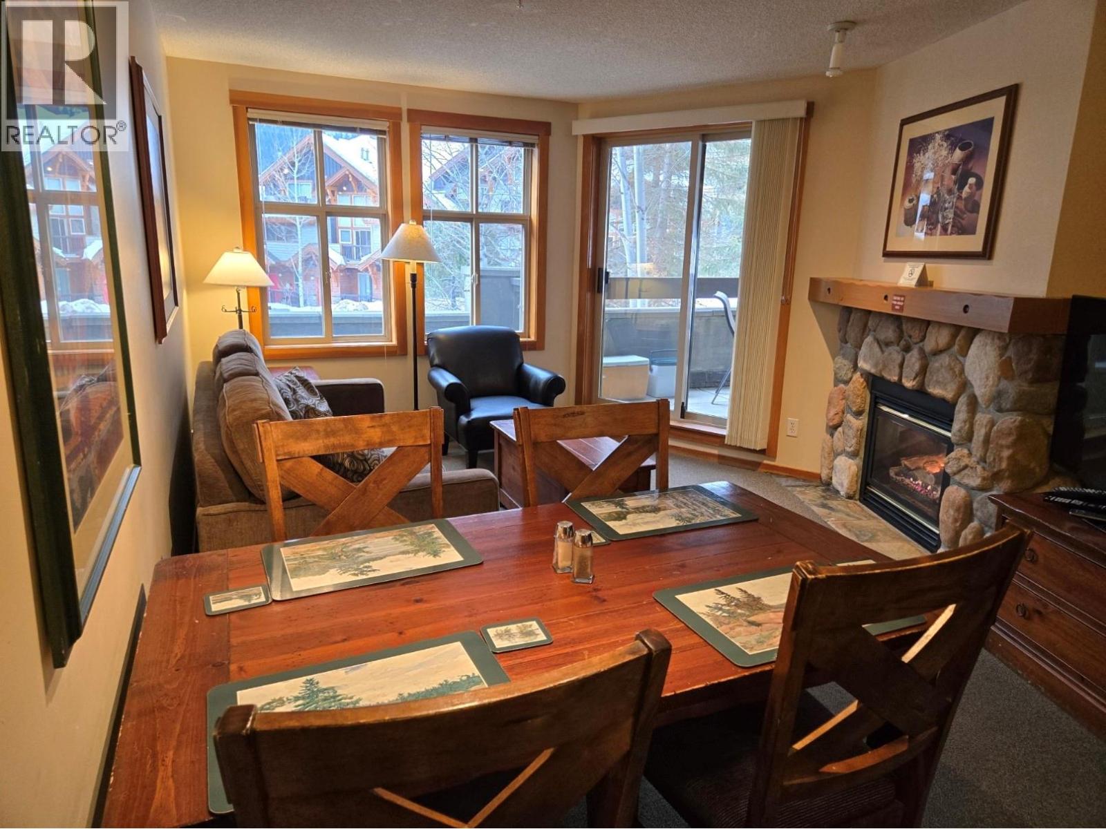 #114 2060 SUMMIT DRIVE - 9