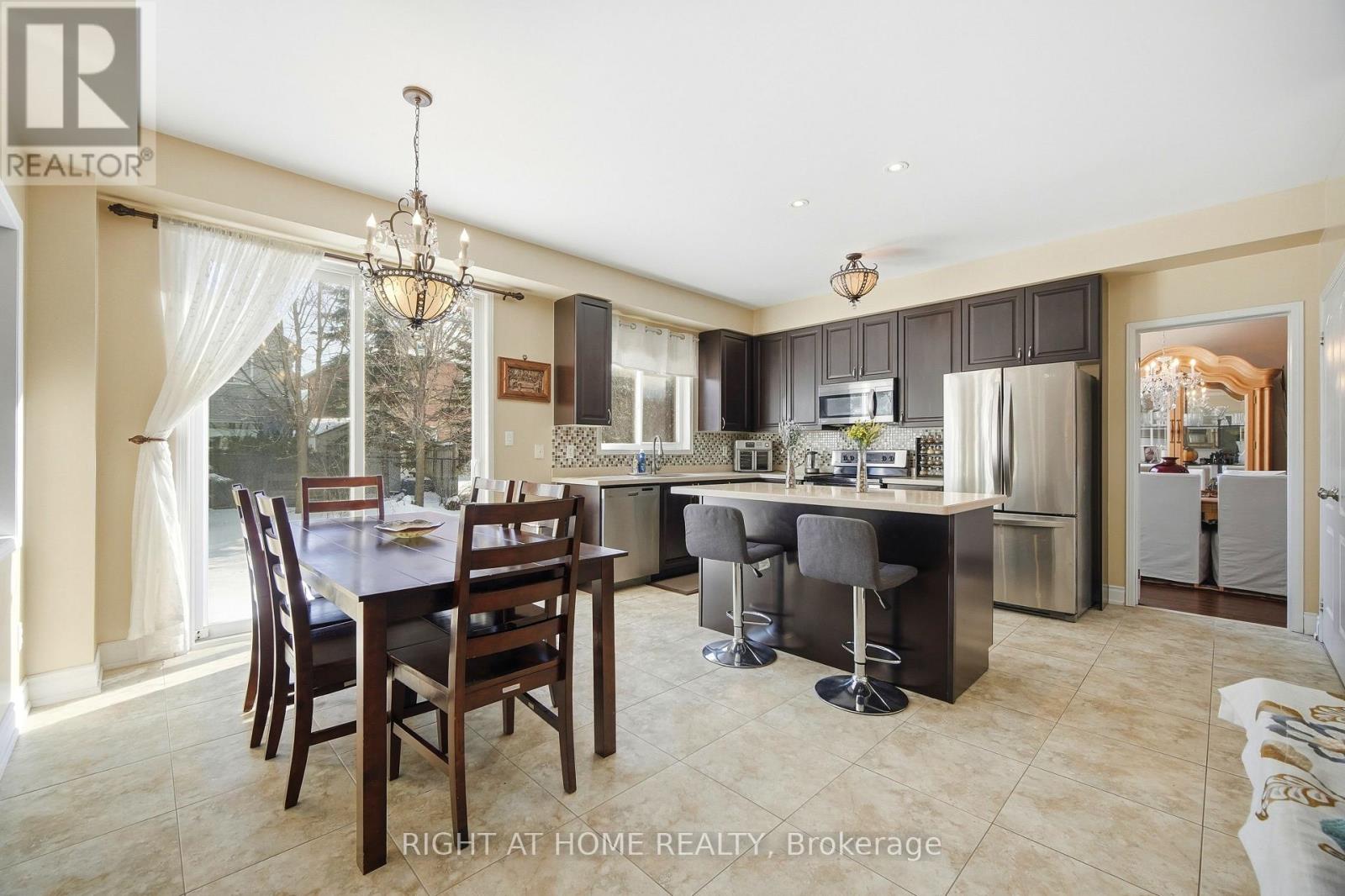 2325 BRIDLE ROAD - 13