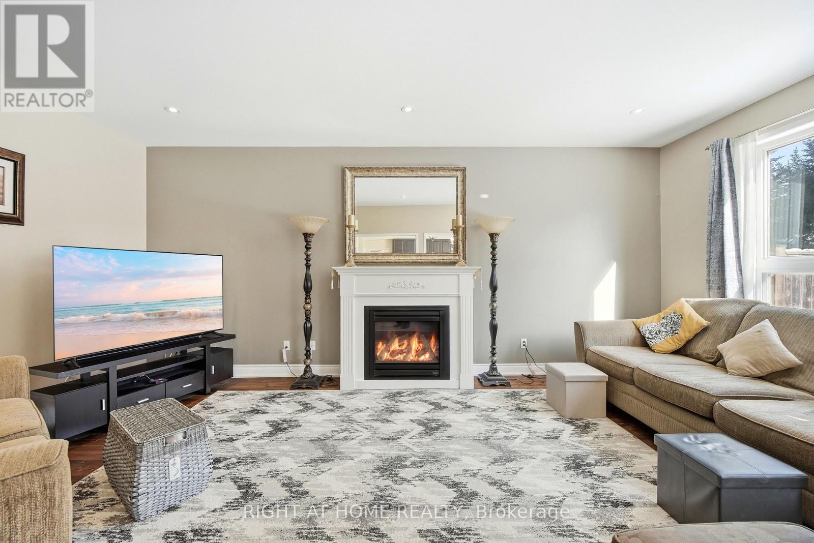 2325 BRIDLE ROAD - 14