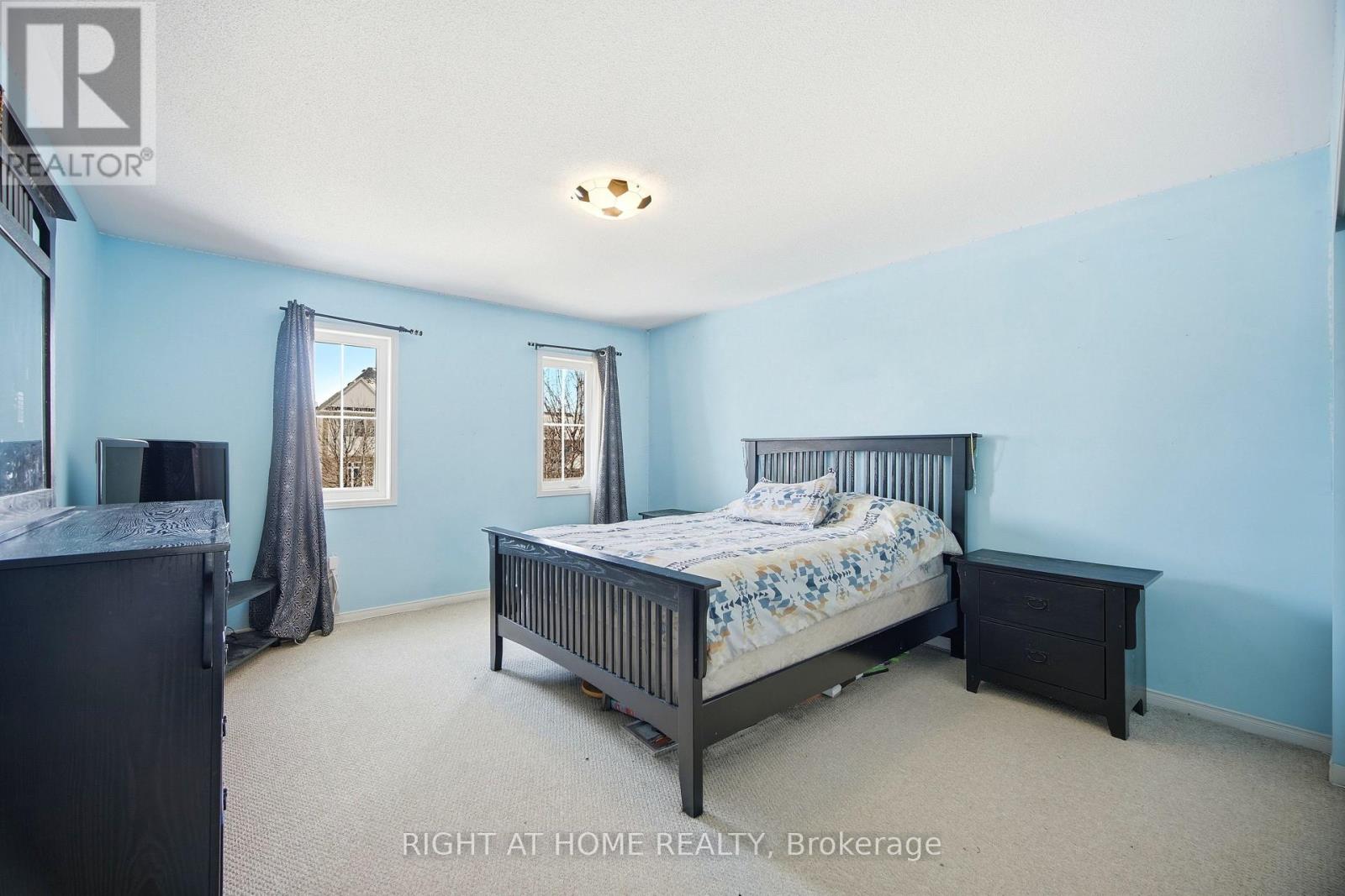 2325 BRIDLE ROAD - 31