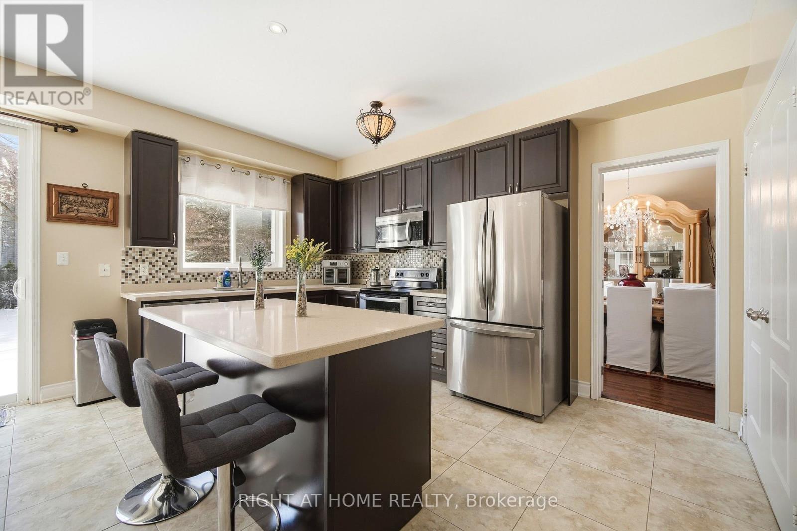 2325 BRIDLE ROAD - 9