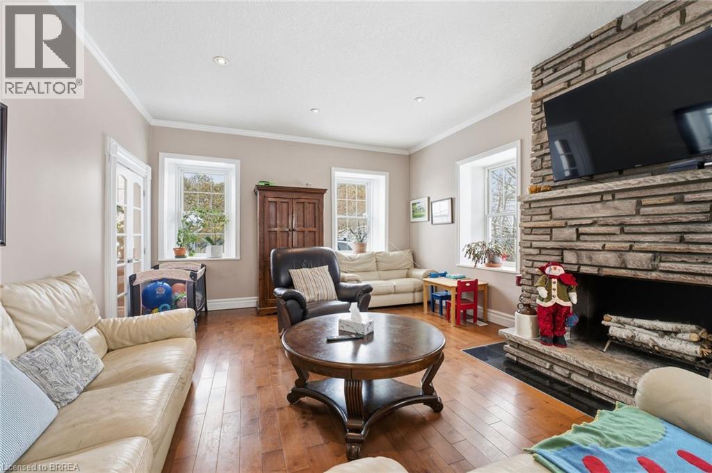 899 KEG Lane - Photo 5 of 34, Paris, Ontario