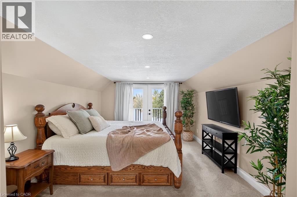 2264 BRITANNIA ROAD - 18