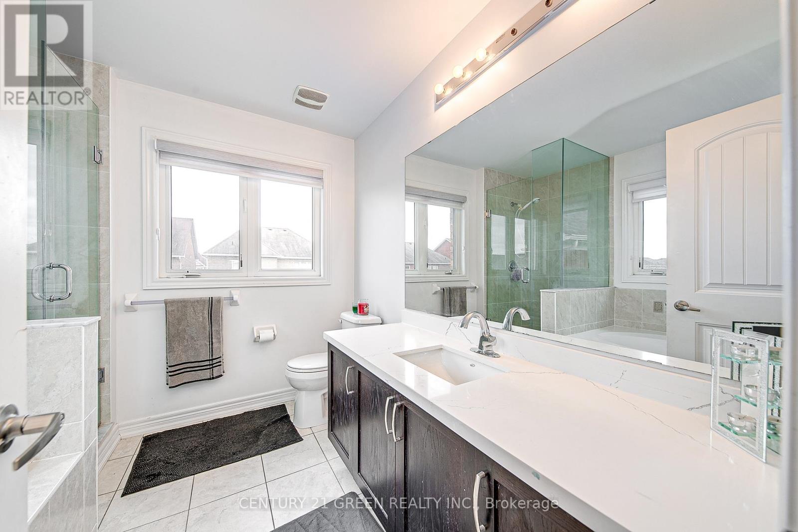 185 SHEPHARD AVENUE - 12