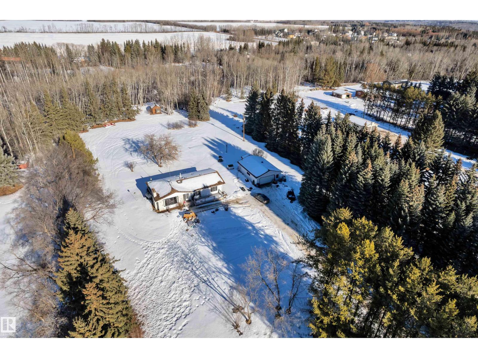 20920 9 AV NW - 1