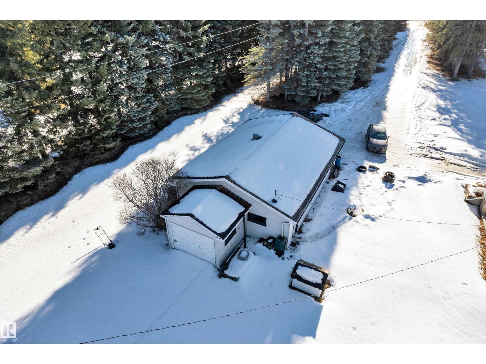 20920 9 AV NW - 2