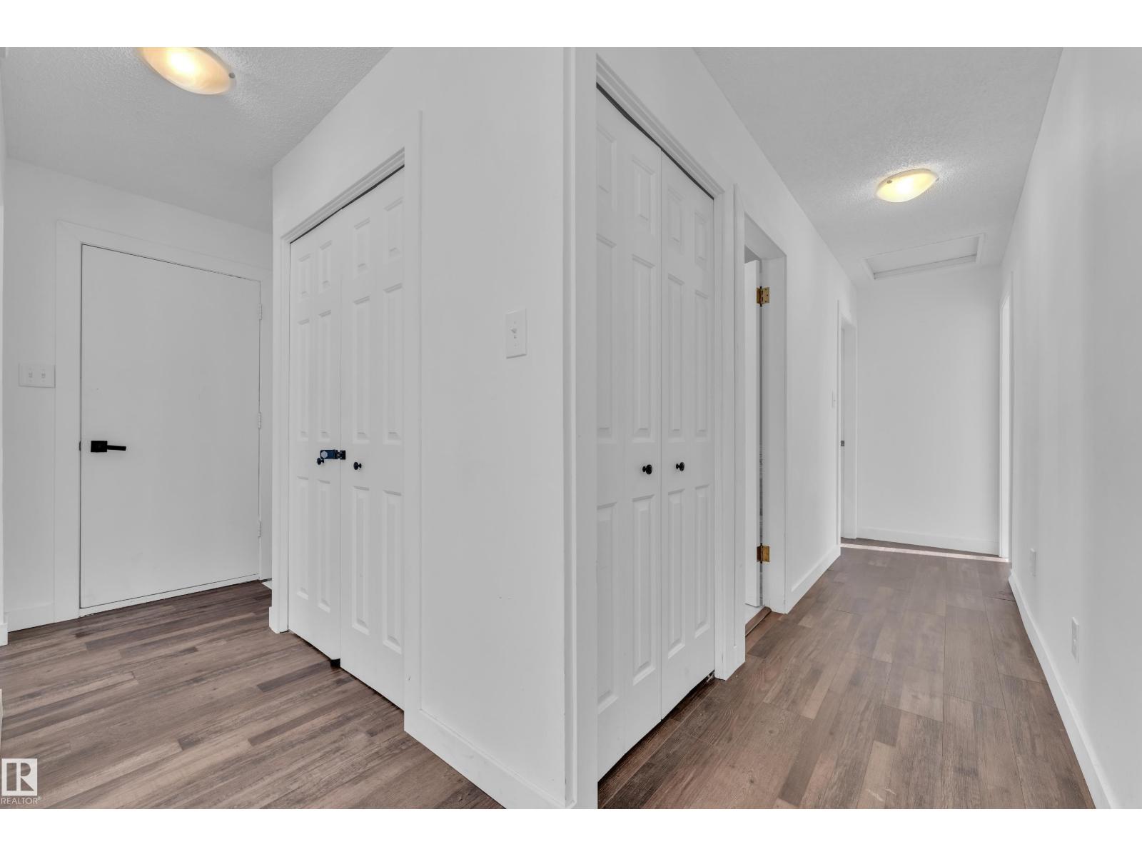 20920 9 AV NW - 21