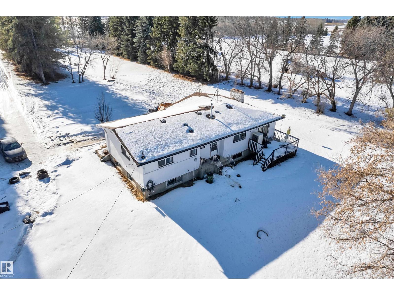20920 9 AV NW - 3