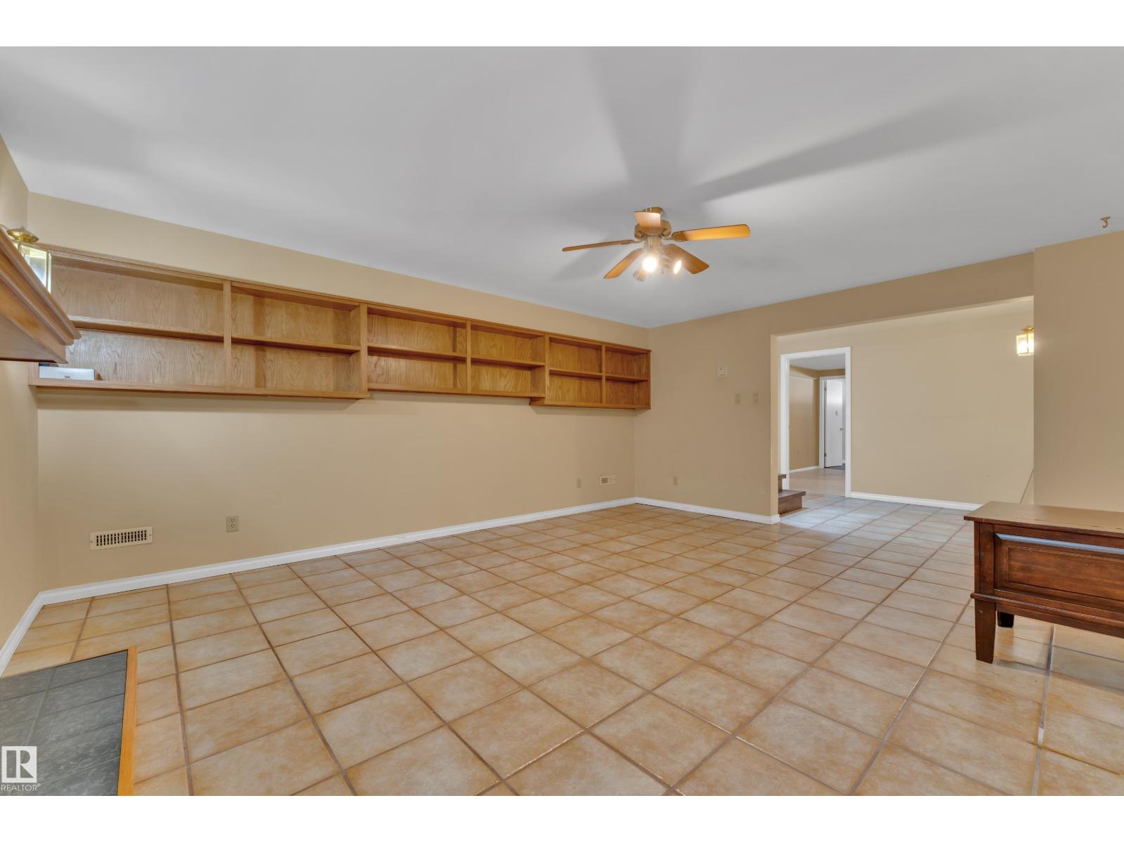 20920 9 AV NW, Edmonton