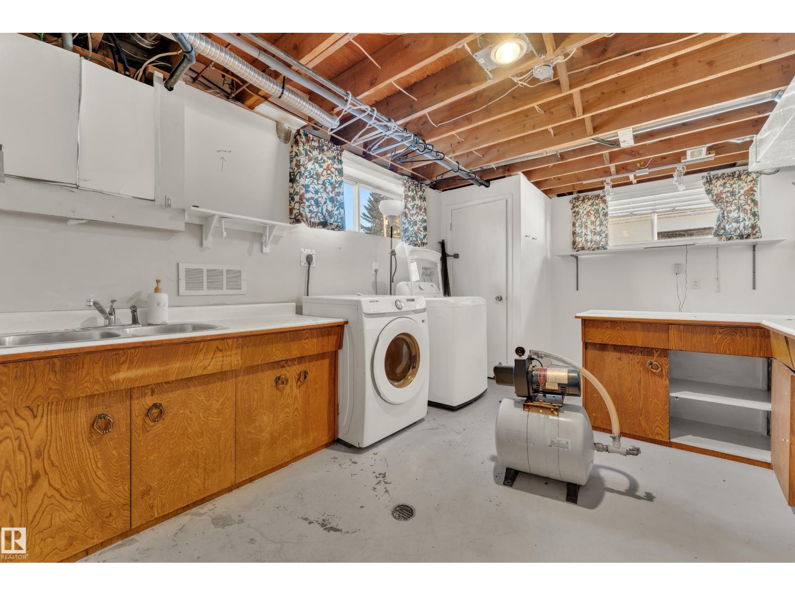 20920 9 AV NW - 36