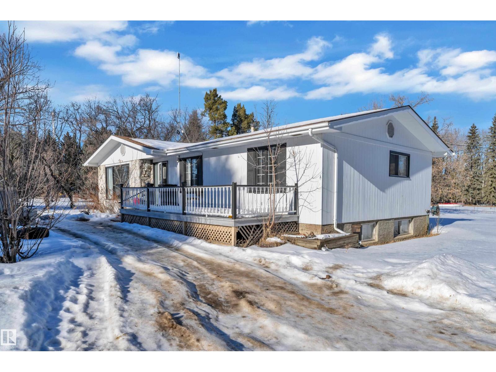 20920 9 AV NW, Edmonton