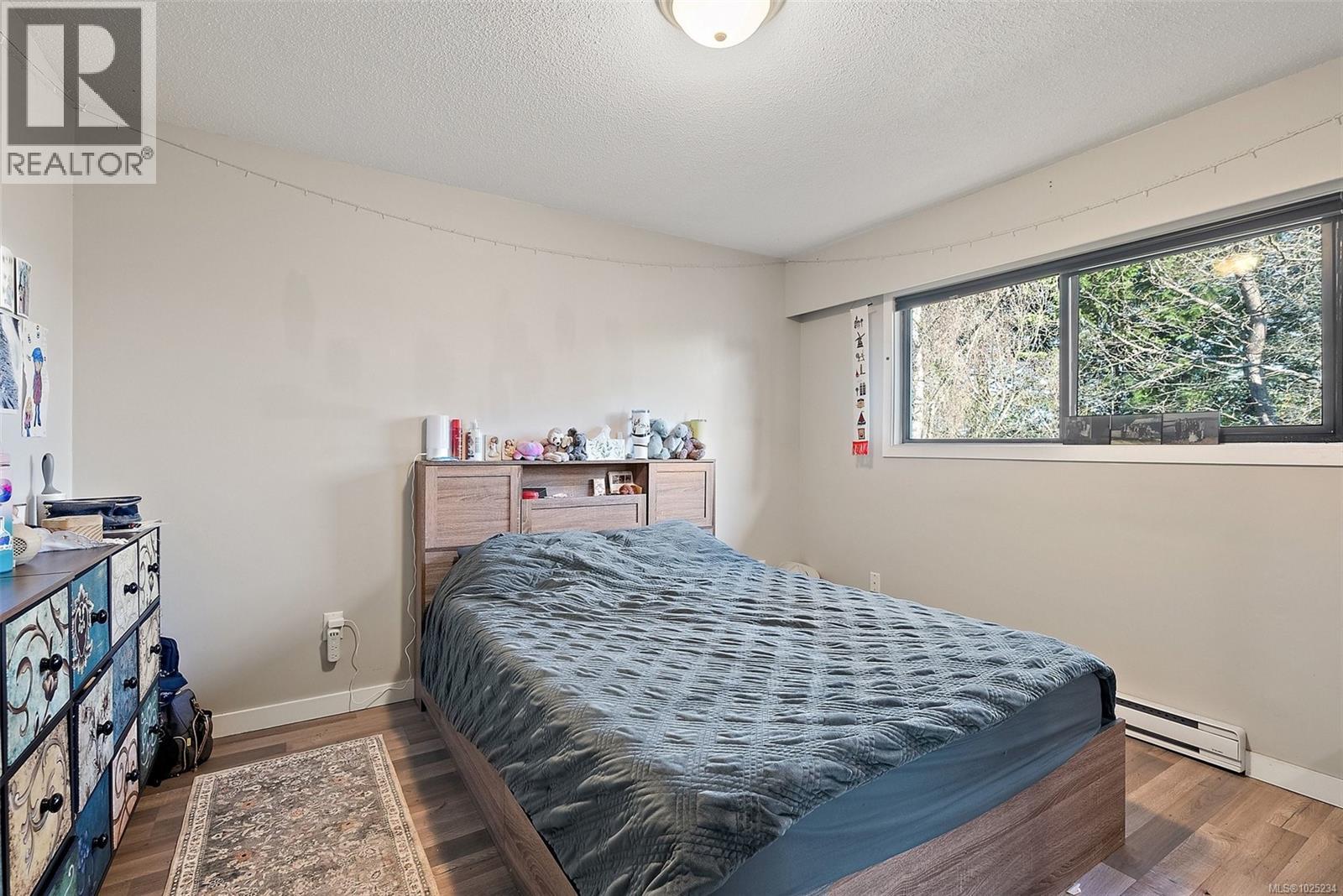 206 3244 Seaton St, Saanich