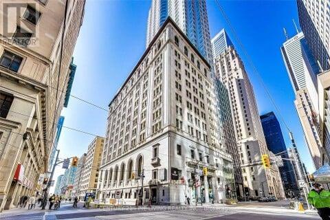 Listing photo of 1703 - 1 KING STREET W