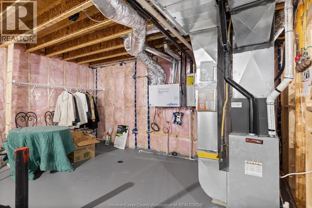 230 MCLELLAN AVENUE - 14