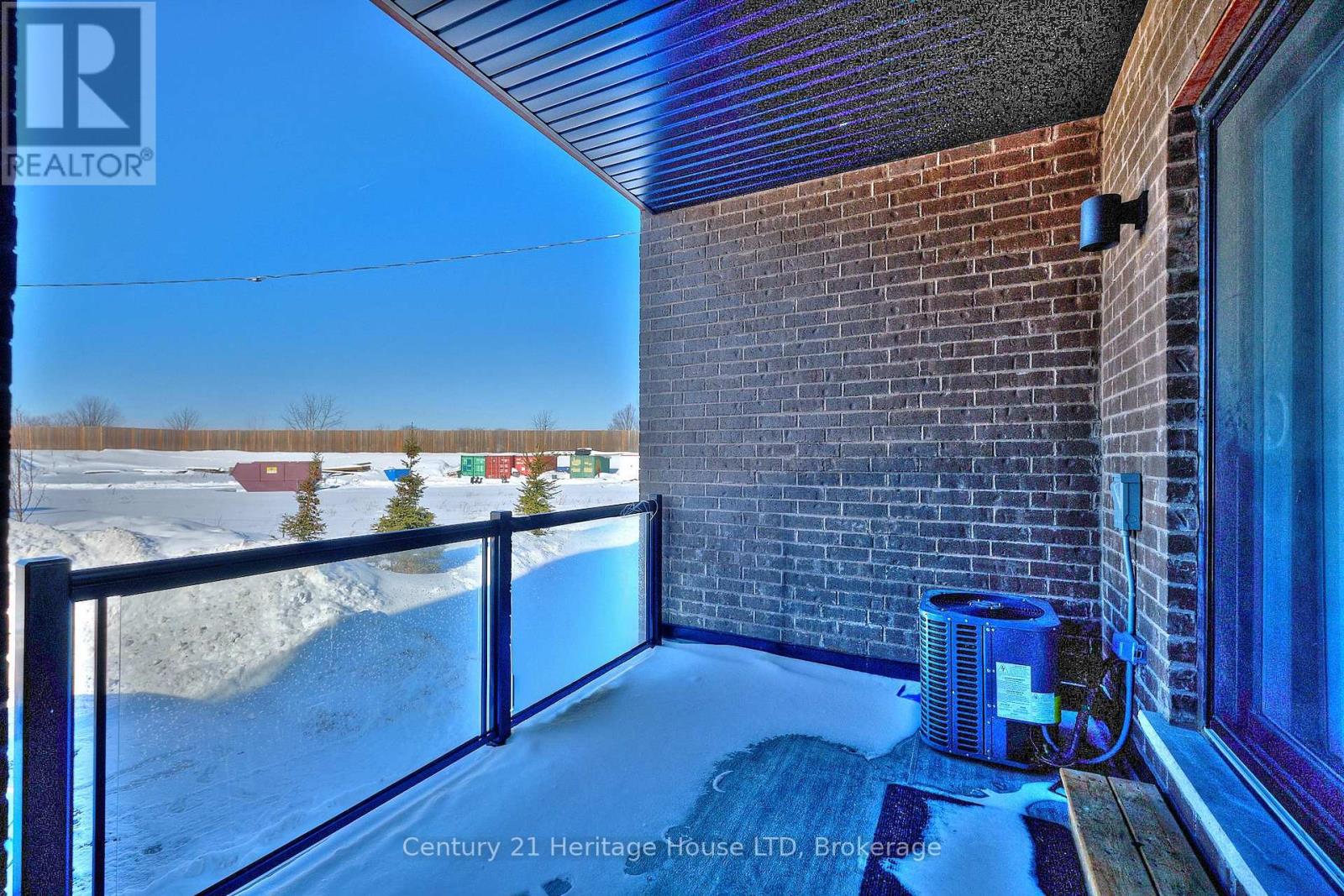 #55 6705 CROPP STREET - 26