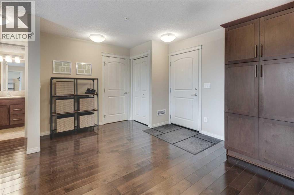 Single Family House for Sale in   Cranberry Park SE Cranston Calgary 