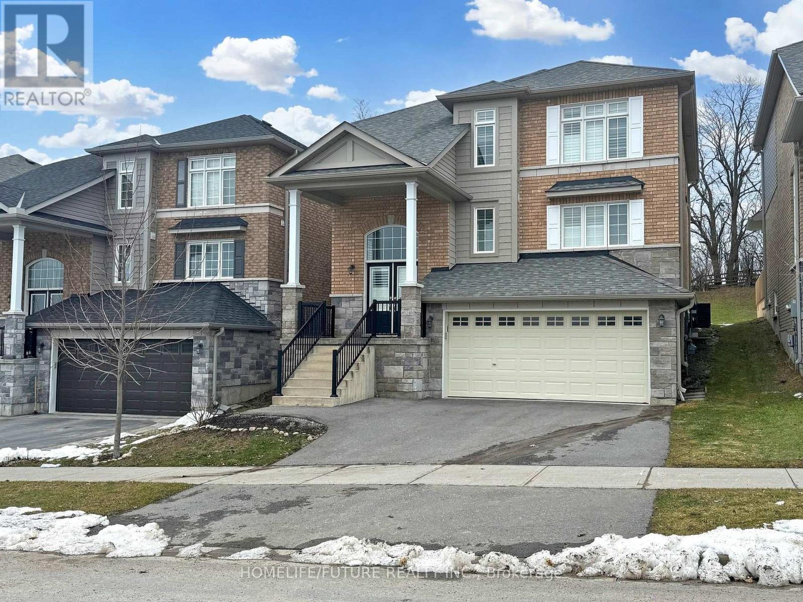 526 JOSLIN STREET - Photo 4 of 50, Peterborough (Monaghan Ward 2), Ontario