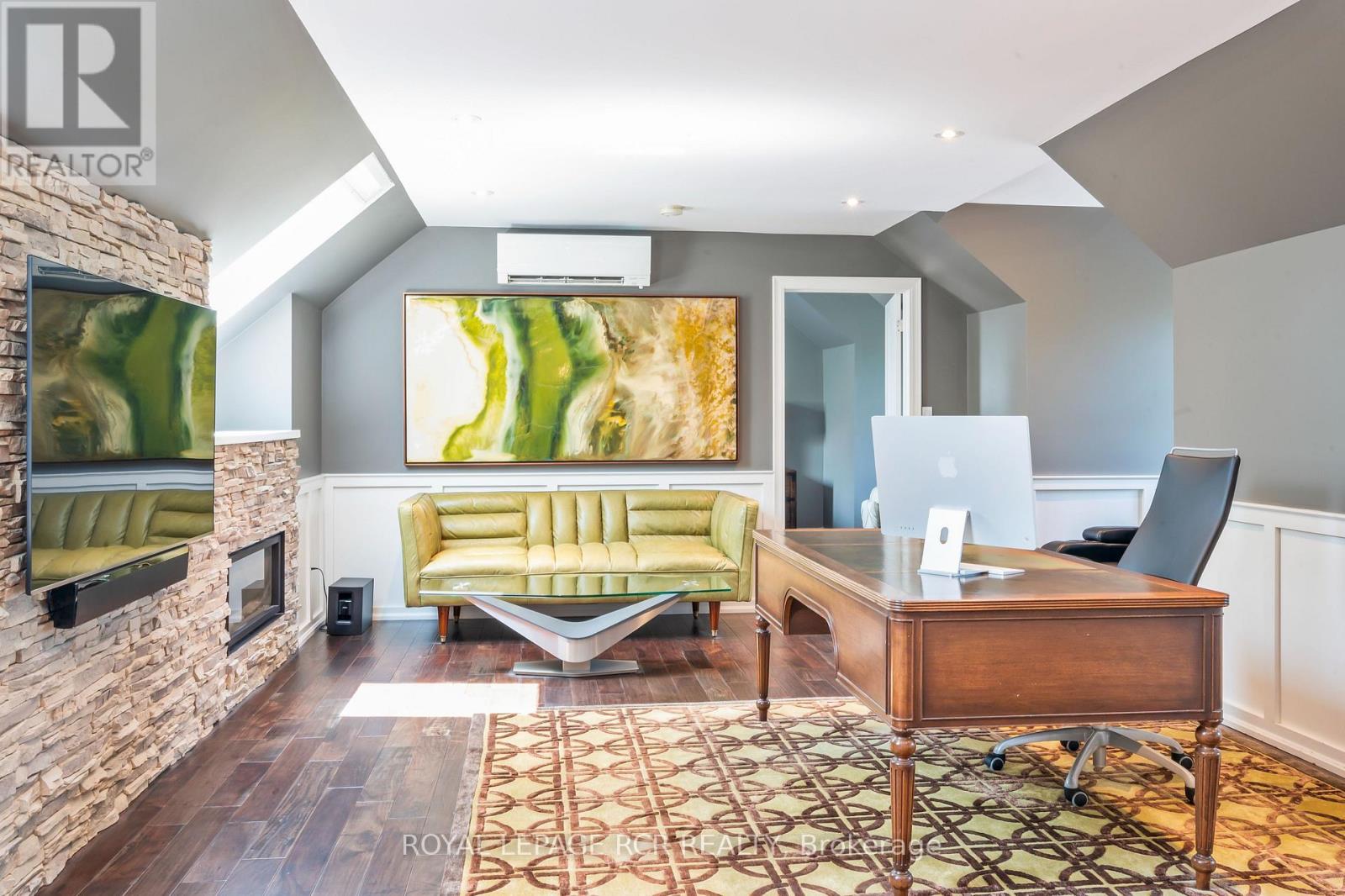9727 DUNDAS STREET E - 28