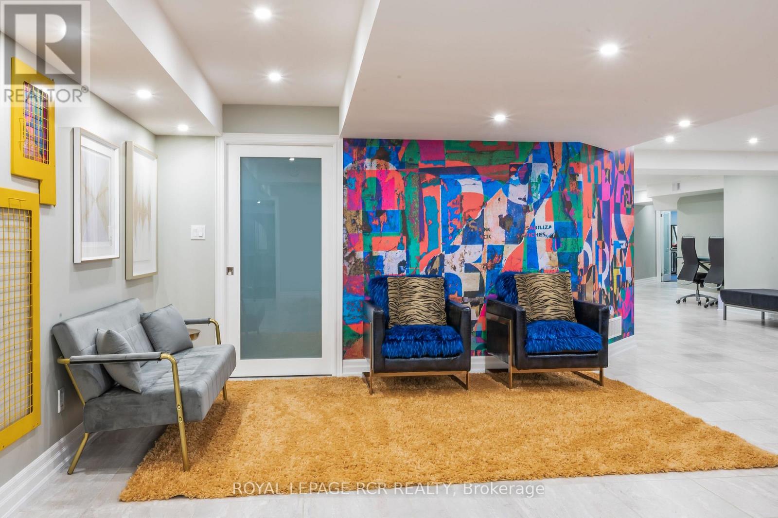 9727 DUNDAS STREET E - 33
