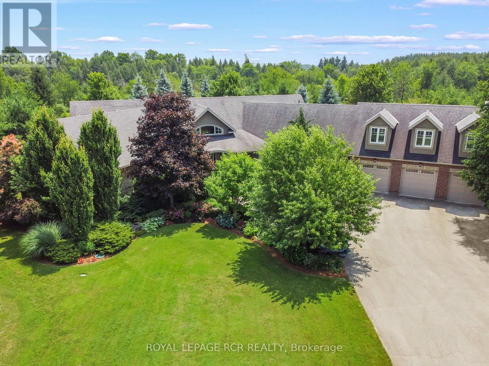 9727 DUNDAS STREET E - 43