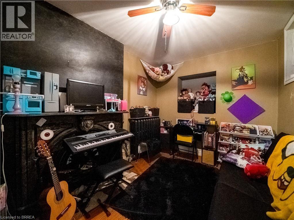 84 SHERIDAN STREET - 17