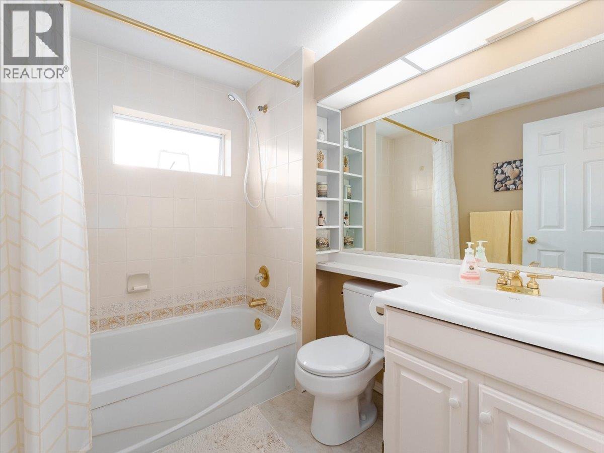 7338 FOXHOUND MEWS, Vancouver