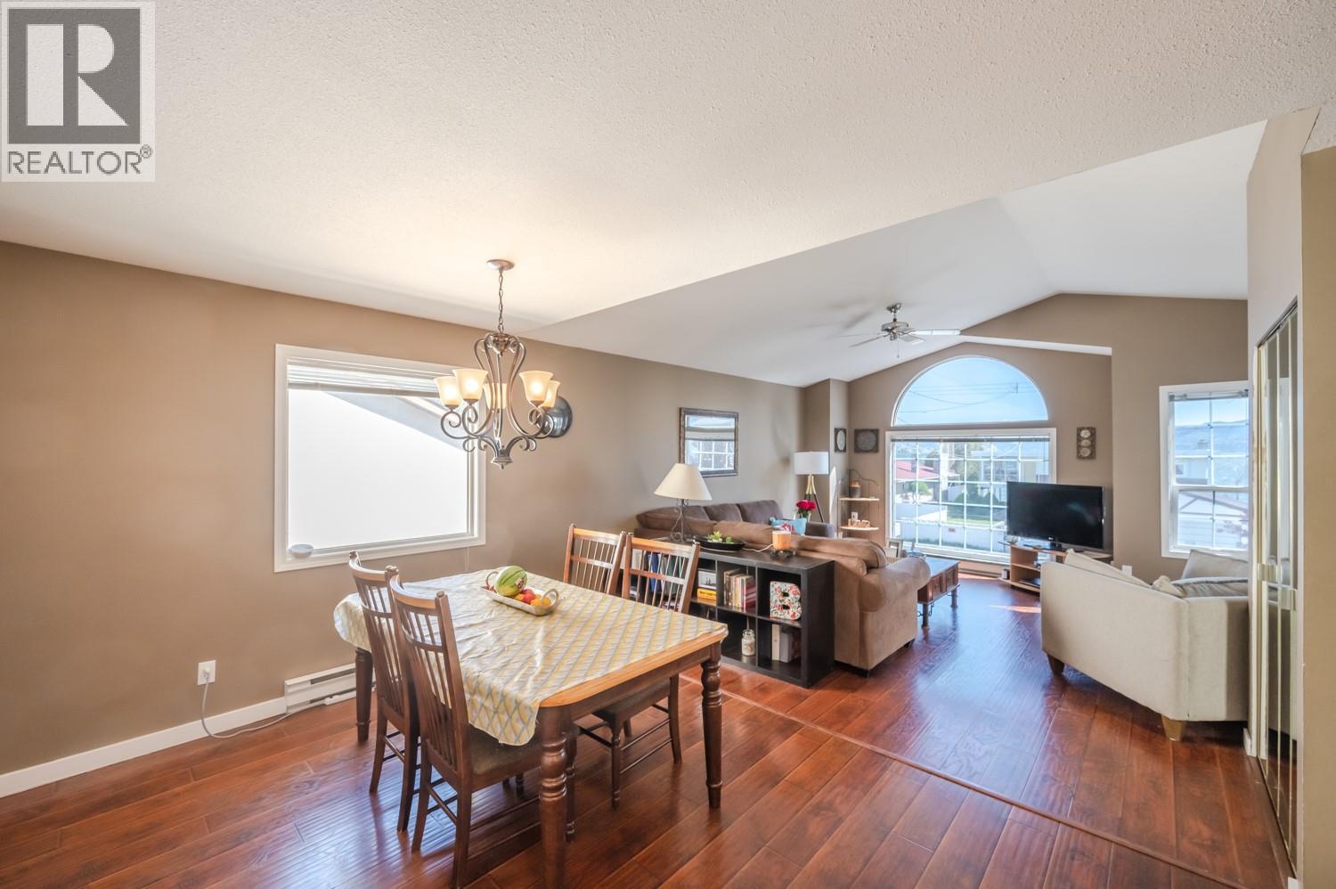 335 SUDBURY Avenue, Penticton