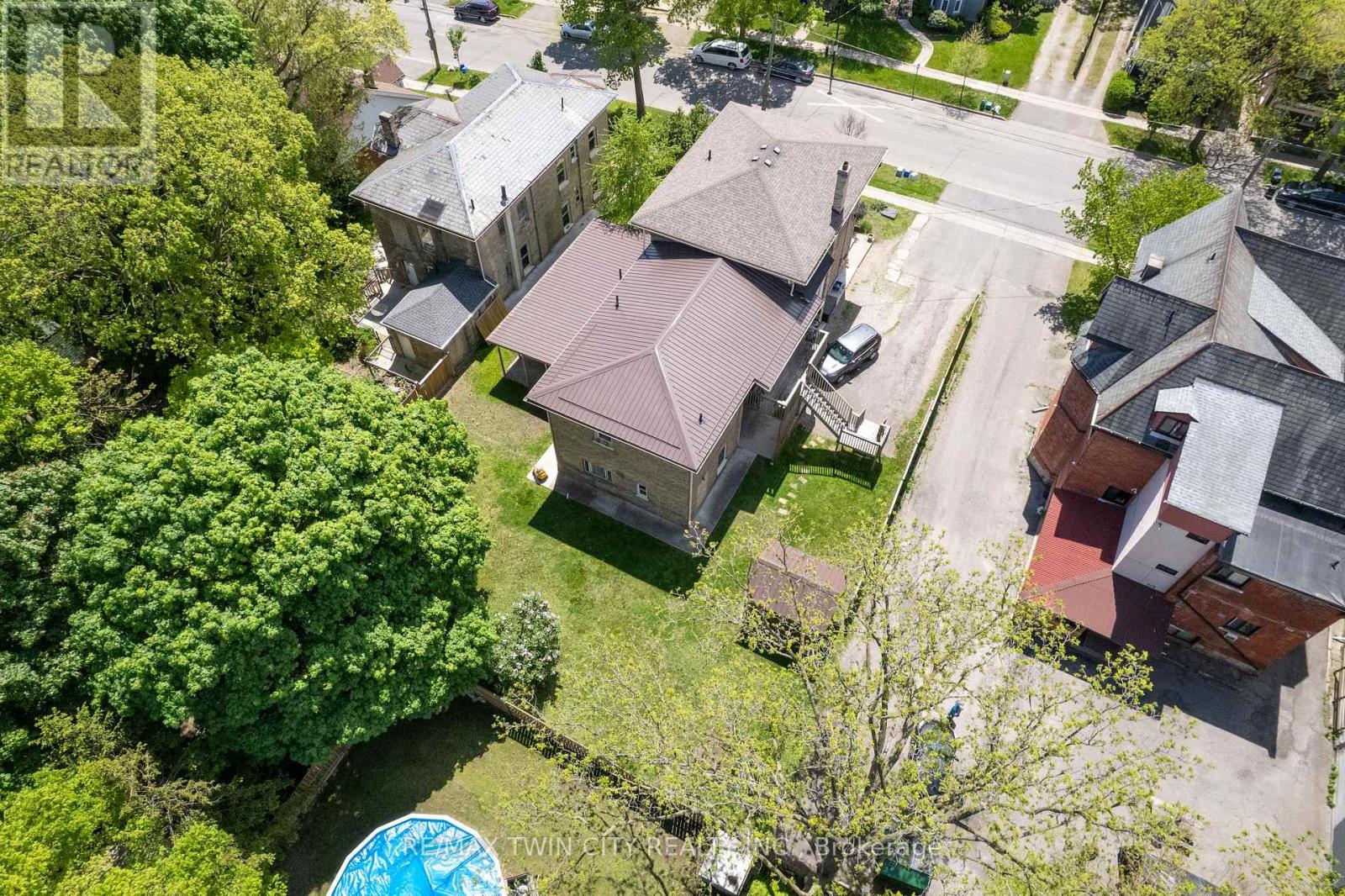 84 SHERIDAN STREET - 22