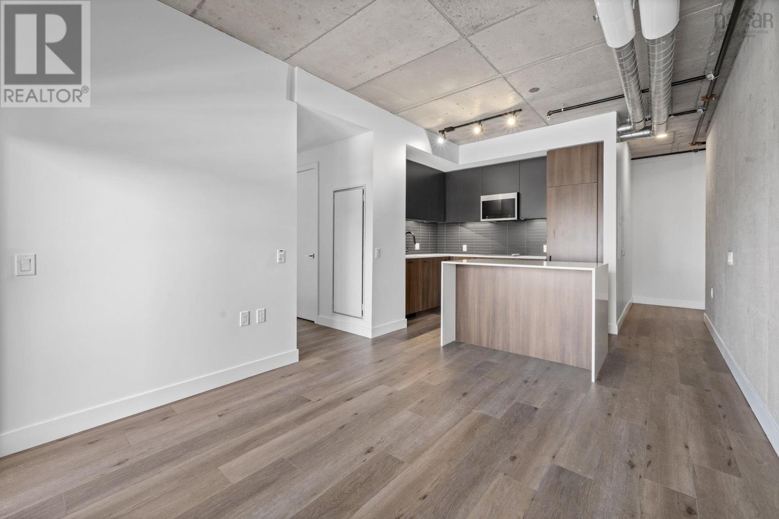 Property 19 of 49 of 606 5511 Bilby Street