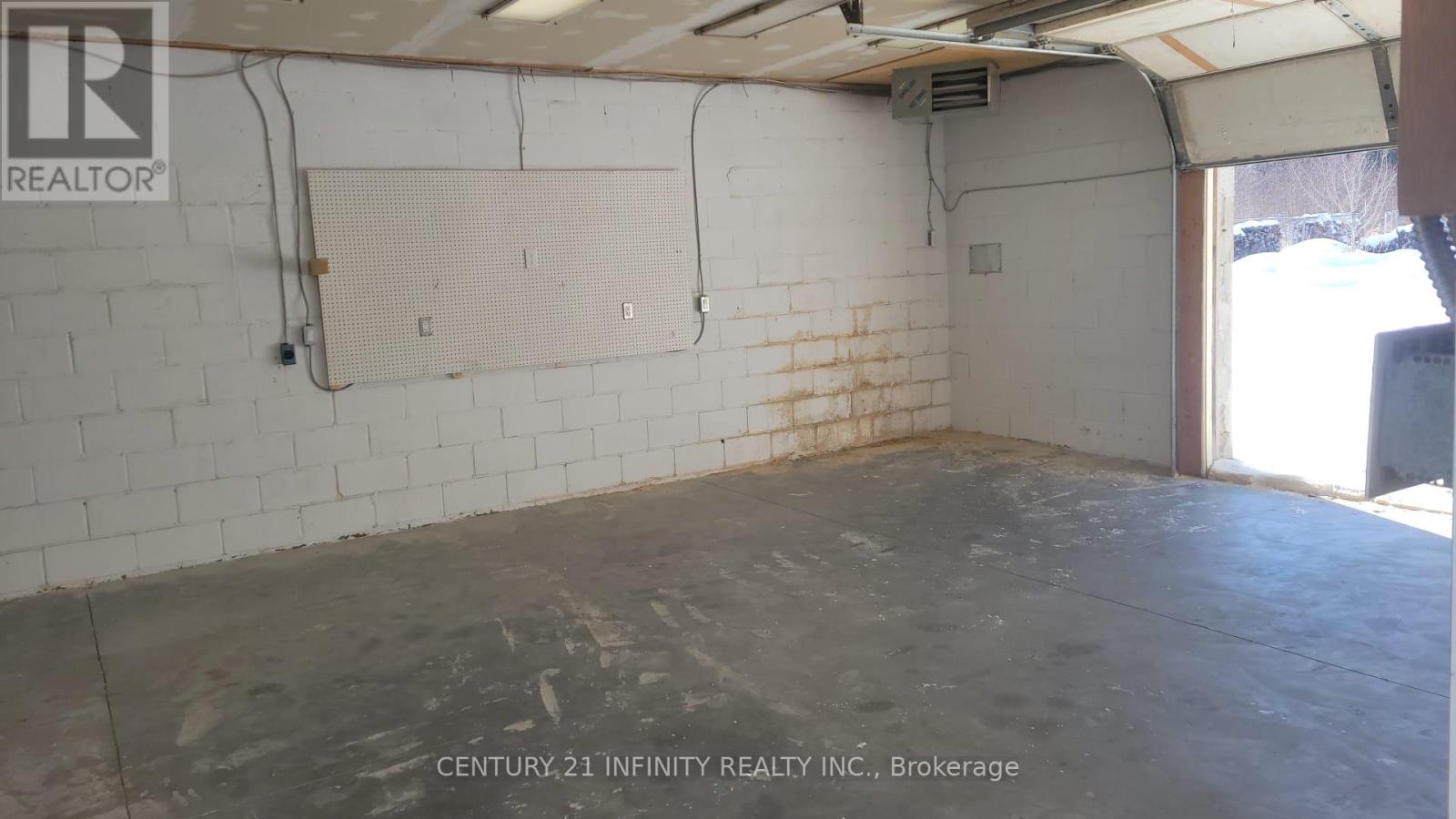 6029 Old Scugog Unit 7 photo 2