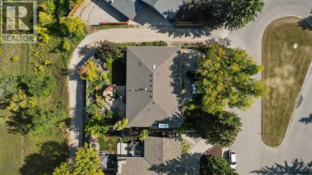 Single Family House Bungalow for Sale in  St Andrews Place NW St Andrews Heights Calgary 