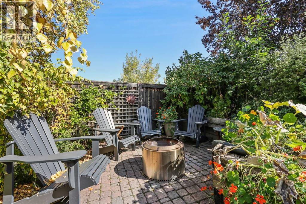 Single Family House Bungalow for Sale in  St Andrews Place NW St Andrews Heights Calgary 