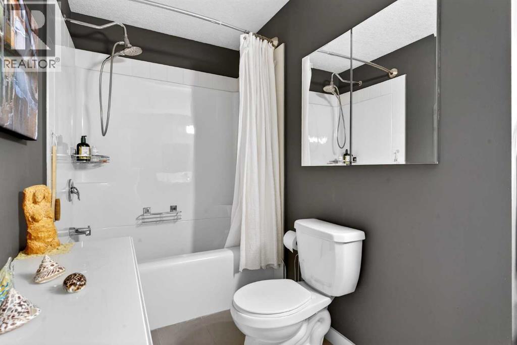 Single Family House for Sale in    Street SE Inglewood Calgary 