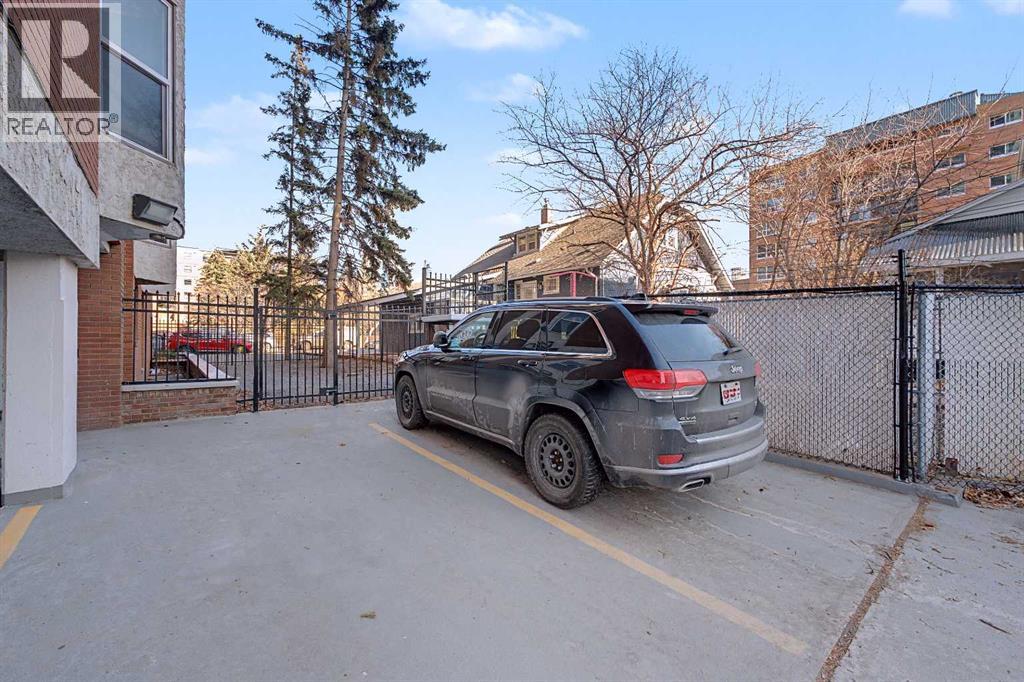 Single Family House for Sale in    Avenue SW Beltline Calgary 