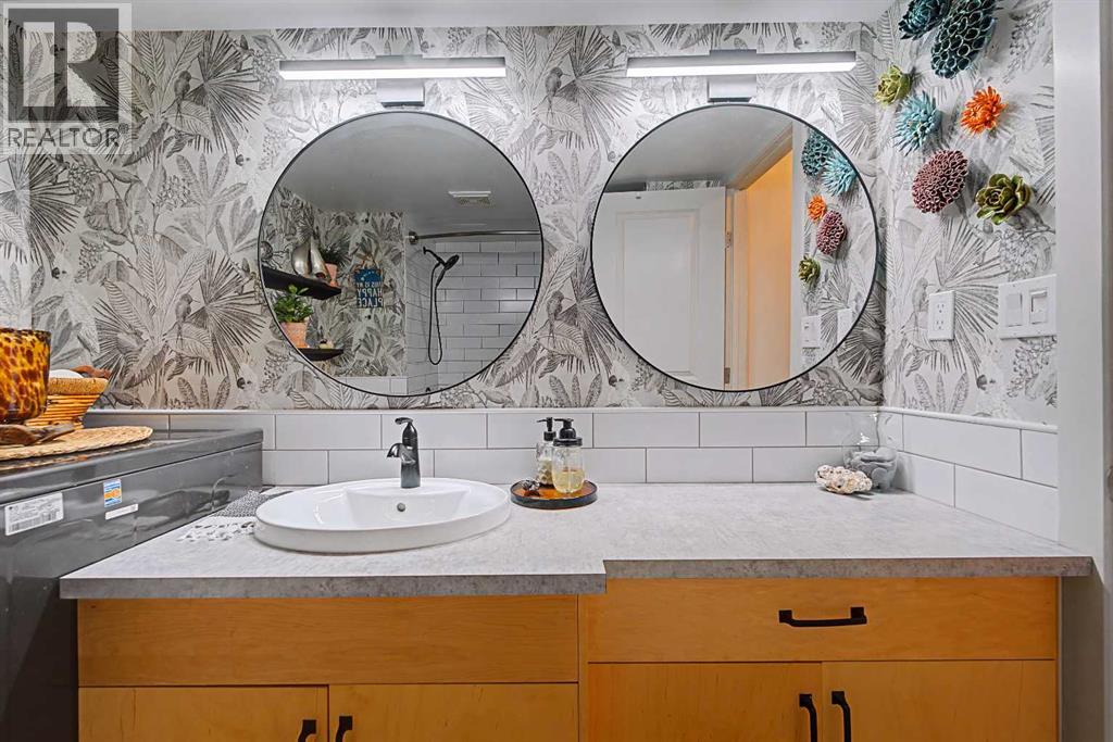 Single Family House for Sale in    Avenue SW Beltline Calgary 